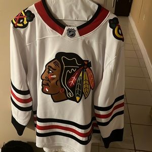 MEDIUM black hawk T shirt